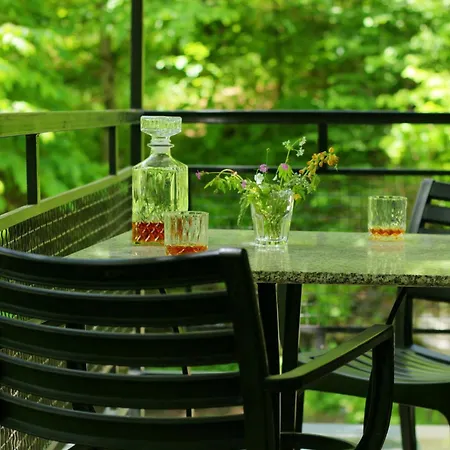 Opus 11 Dilijan Guest House Exterior photo