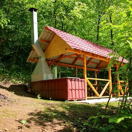 Opus 11 Dilijan Guest House Exterior photo